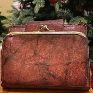 Vintage Buxton Reddish Brown Leather Bi Fold Wallet